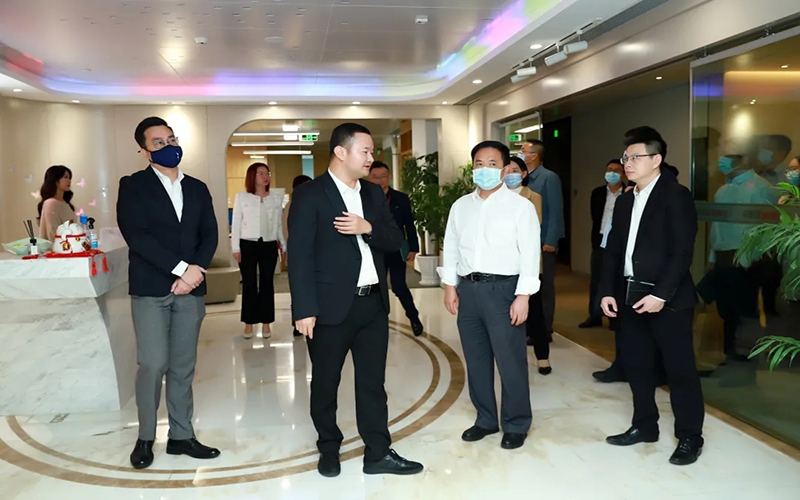騰飛琶洲，提速發展I海珠區區委書記蔡澍一行蒞臨遠信集團總部參觀調研